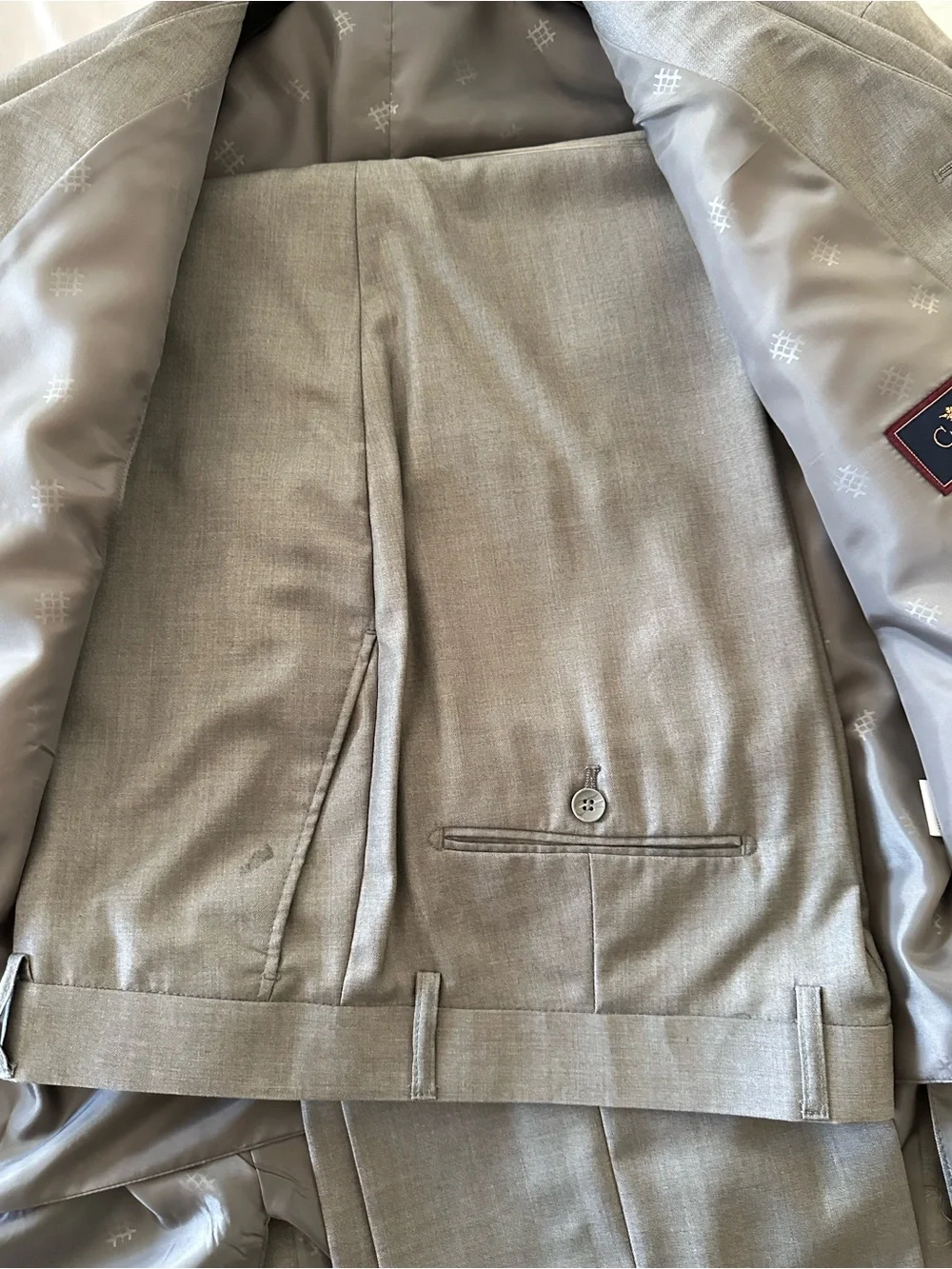 Gray Men's 3-piece Carlo Lusso Suit (Never Worn)